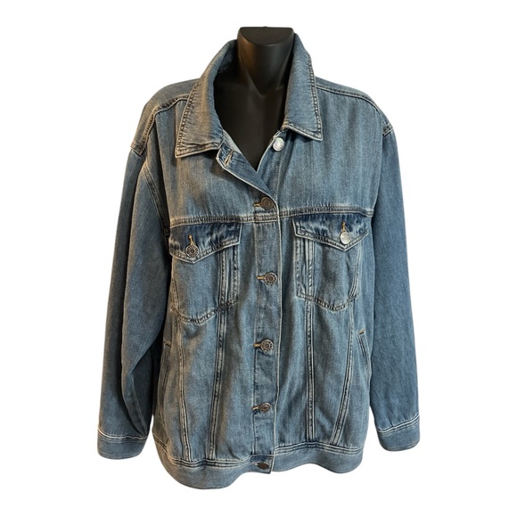 Torrid Light-weight Denim Blue Button-Up Jacket - Picture 1 of 4